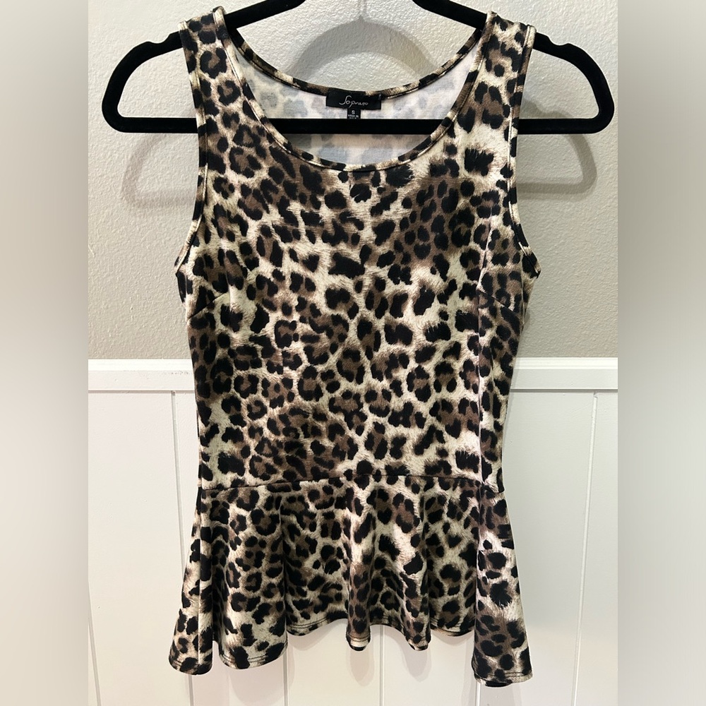 Leopard Print 🐆 Peplum Tank